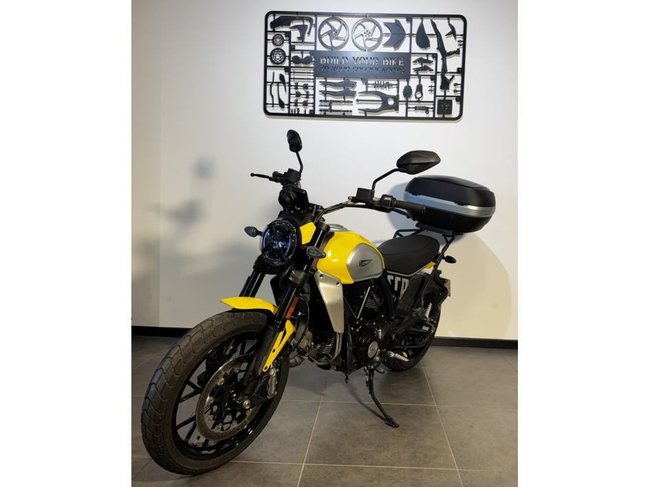 DUCATI SCRAMBLER
