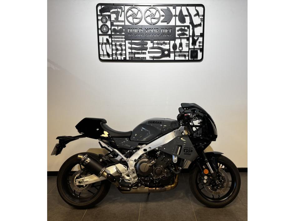 YAMAHA XSR 900 GP
