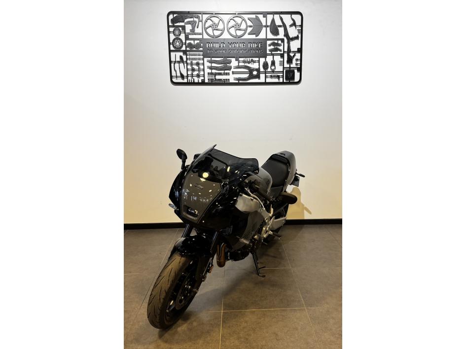 YAMAHA XSR 900 GP