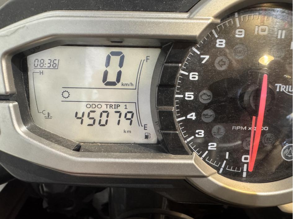 TRIUMPH TIGER 1200 EXPLORER