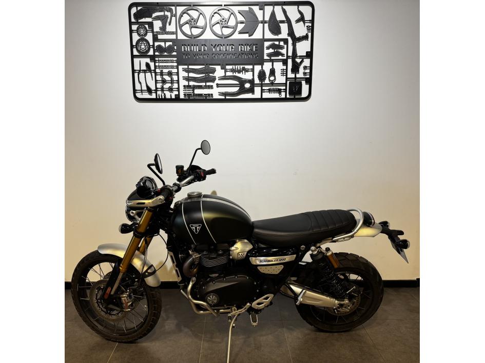 TRIUMPH SCRAMBLER 1200 XE