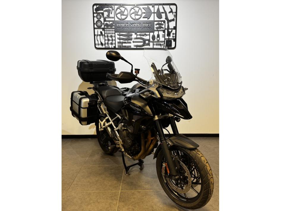 TRIUMPH TIGER 1200 GT PRO