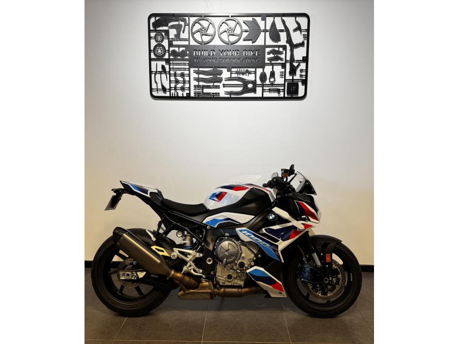 BMW M 1000R