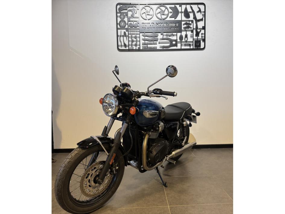 TRIUMPH Bonneville T100