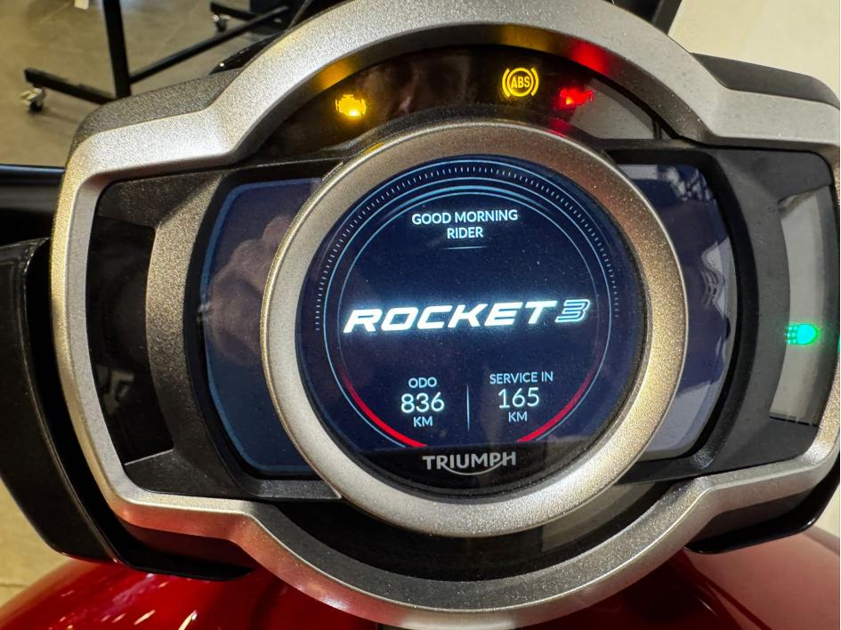 TRIUMPH ROCKET 3 R STORM