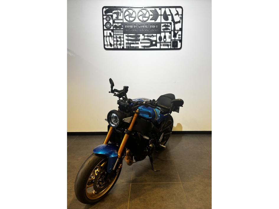 YAMAHA XSR 900 ABS