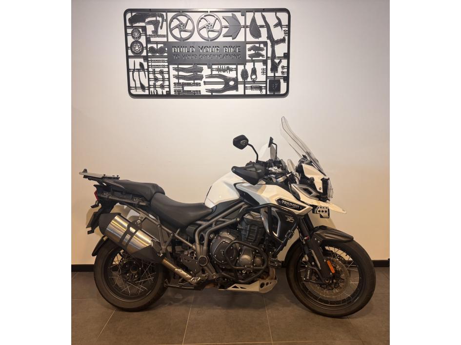 TRIUMPH TIGER 1200 EXPLORER XCA 