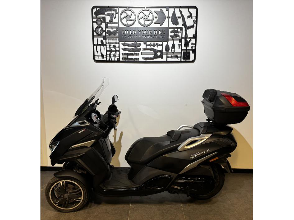 PEUGEOT METROPOLIS 400